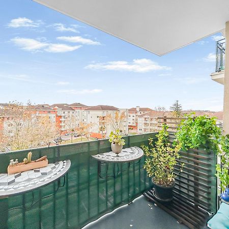 Escale Affaires Dugny-Bourget Apartment Luaran gambar