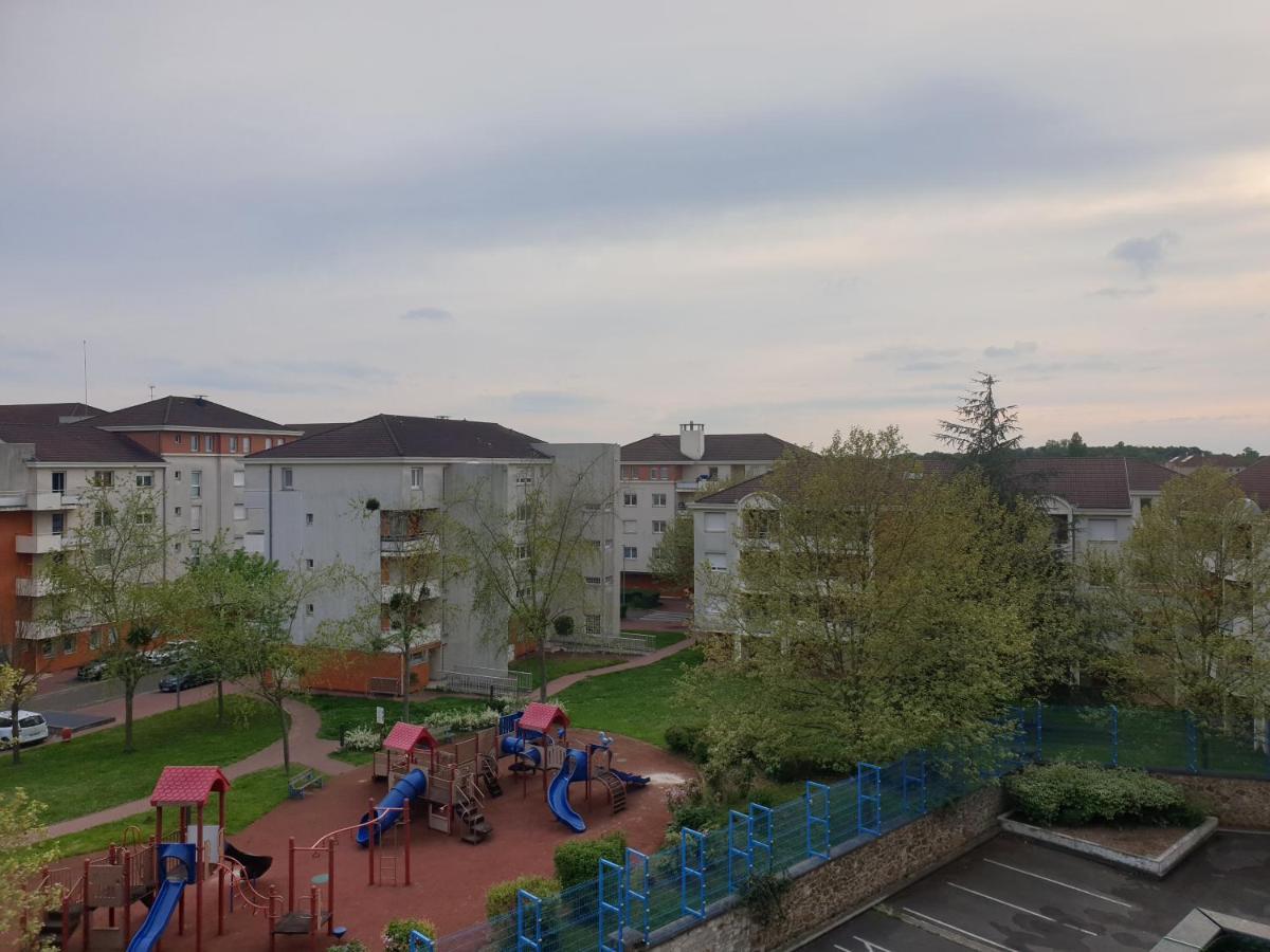 Escale Affaires Dugny-Bourget Apartment Luaran gambar