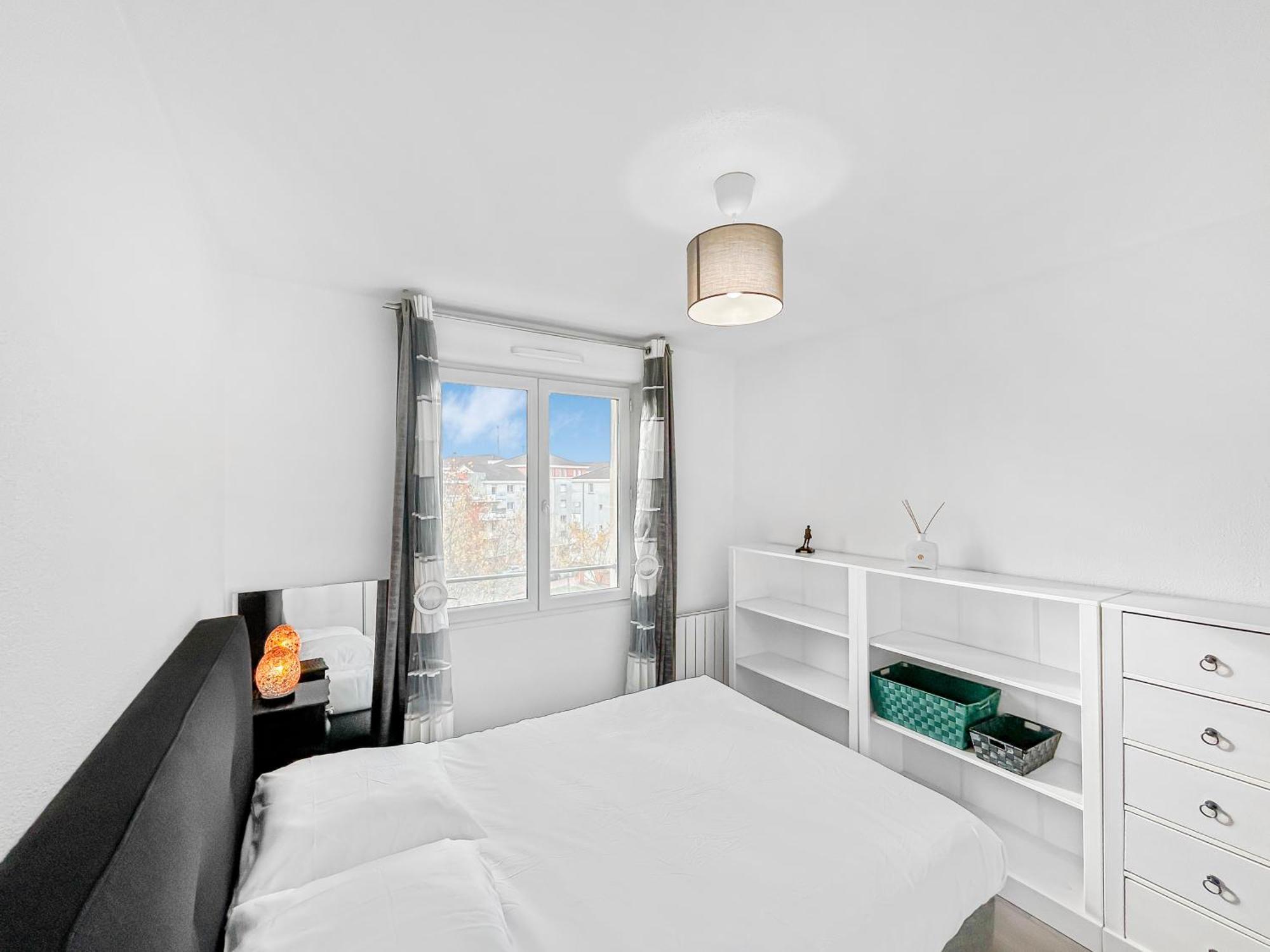Escale Affaires Dugny-Bourget Apartment Luaran gambar