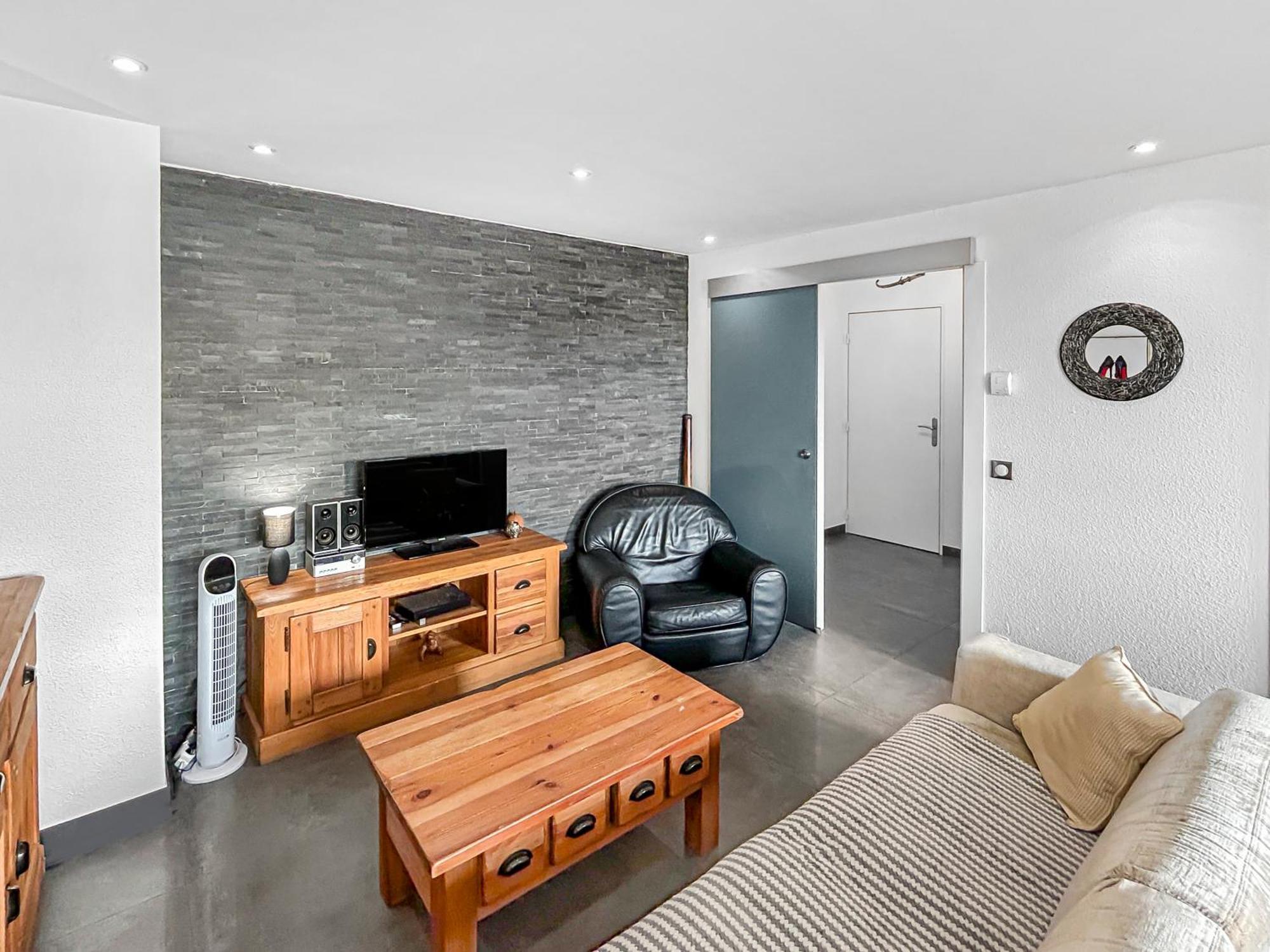 Escale Affaires Dugny-Bourget Apartment Luaran gambar